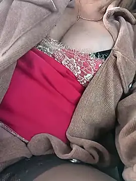 Monellaxx online show from 4, 3, 2026