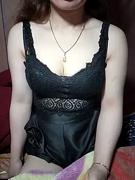 LeanaLy online show from 19, 11, 2025