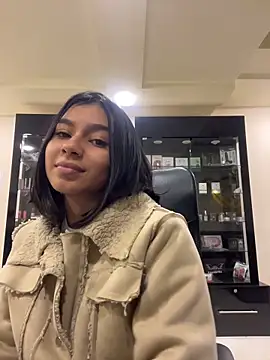 AlyssaRay online show from 13, 2, 2026