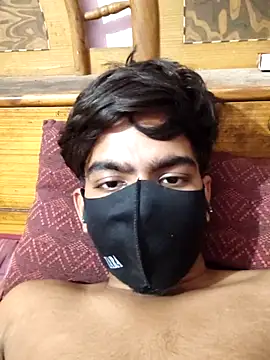 Snapshot of delhi__man_1 chatting on 13, 10, 2025 delhi man 1 online show from 13, 10, 2025