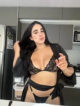 Snapshot of RoseSeductre chatting on 21, 11, 2025 RoseSeductre online show from 21, 11, 2025