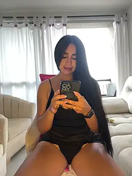 Snapshot of RoseSeductre chatting on 28, 11, 2025 RoseSeductre online show from 28, 11, 2025