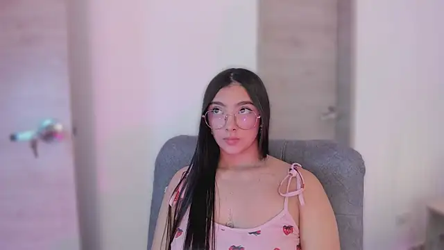 MirandaJohnson  online show from 21, 10, 2025