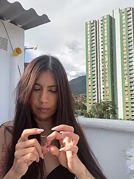 Snapshot of Sweett_pain chatting on 13, 12, 2025 Sweett pain online show from 13, 12, 2025