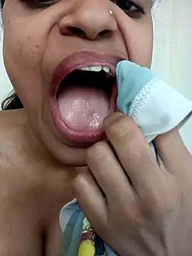 Snapshot of Zoya-Baby1 chatting on 9, 11, 2025 Zoya-Baby1 online show from 9, 11, 2025