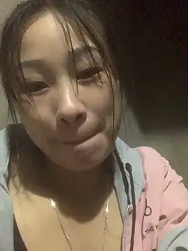 Snapshot of Linh_sexyy chatting on 25, 10, 2025 Linh sexyy online show from 25, 10, 2025