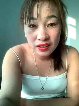 Snapshot of Linh_sexyy chatting on 2, 12, 2025 Linh sexyy online show from 2, 12, 2025