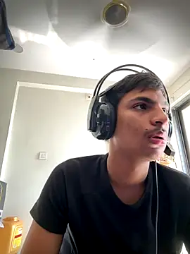 Yourbabyboy91 online show from 18, 10, 2025