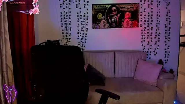 Snapshot of Lizz_martins chatting on 30, 10, 2025 Lizz martins online show from 30, 10, 2025