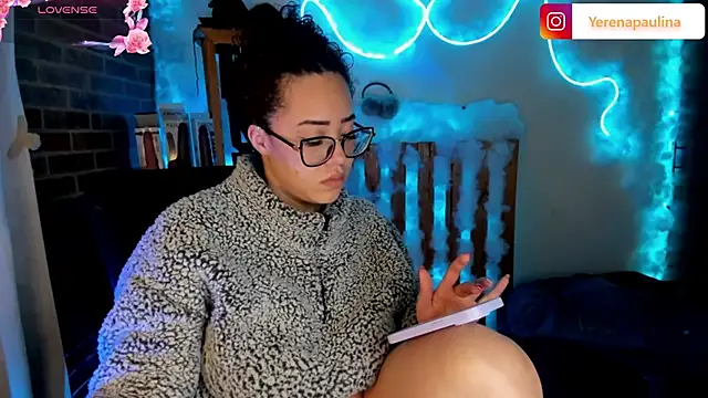 Snapshot of Lizz_martins chatting on 28, 11, 2025 Lizz martins online show from 28, 11, 2025