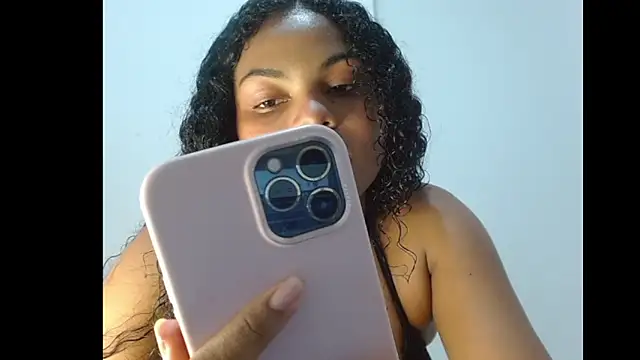 Snapshot of Valerii_smithh chatting on 15, 11, 2025 Valerii smithh online show from 15, 11, 2025