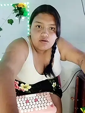 Snapshot of natt-bigass chatting on 6, 11, 2025 natt-bigass online show from 6, 11, 2025