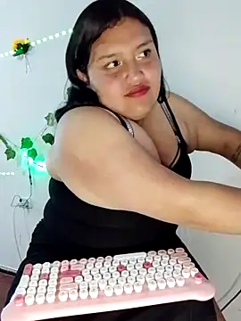 Snapshot of natt-bigass chatting on 8, 11, 2025 natt-bigass online show from 8, 11, 2025