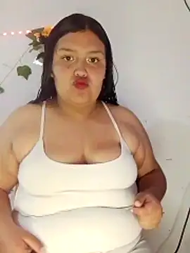 Snapshot of natt-bigass chatting on 9, 11, 2025 natt-bigass online show from 9, 11, 2025