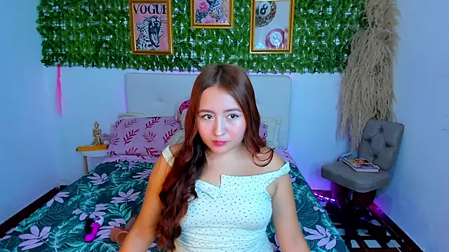 Snapshot of melodi_pink chatting on 21, 11, 2025 melodi pink online show from 21, 11, 2025