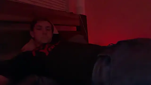 Snapshot of eddieeeeee1232 chatting on 3, 11, 2025 eddieeeeee1232 online show from 3, 11, 2025