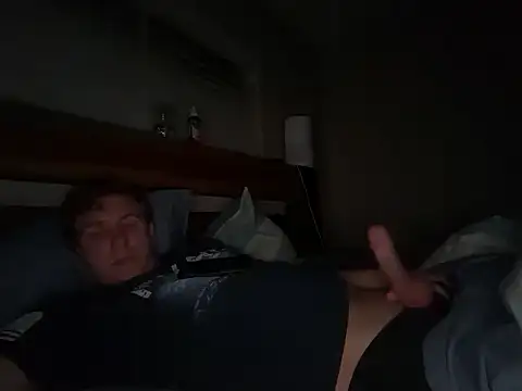 Snapshot of eddieeeeee1232 chatting on 17, 11, 2025 eddieeeeee1232 online show from 17, 11, 2025