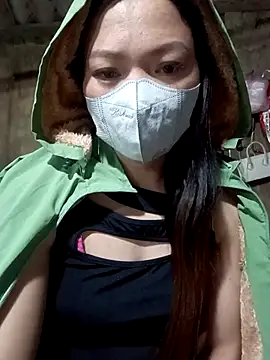 Snapshot of nat-tri chatting on 25, 10, 2025 nat-tri online show from 25, 10, 2025