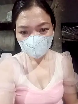 Snapshot of nat-tri chatting on 31, 10, 2025 nat-tri online show from 31, 10, 2025