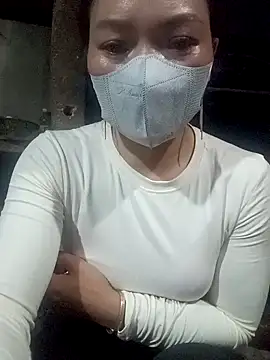 Snapshot of nat-tri chatting on 15, 11, 2025 nat-tri online show from 15, 11, 2025