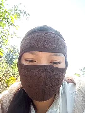 Snapshot of nat-tri chatting on 26, 11, 2025 nat-tri online show from 26, 11, 2025