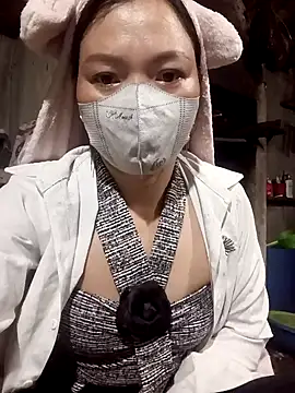 Snapshot of nat-tri chatting on 3, 12, 2025 nat-tri online show from 3, 12, 2025