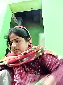 Karishma cute online show from 15, 1, 2026