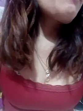 YiyinLy online show from 2, 3, 2026