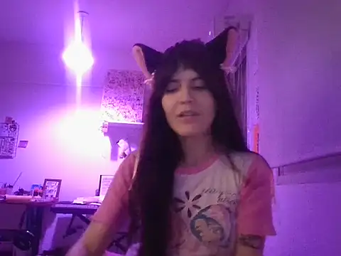 Snapshot of miapink33 chatting on 30, 10, 2025 miapink33 online show from 30, 10, 2025