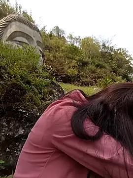 siusiu-00 online show from 2, 4, 2026