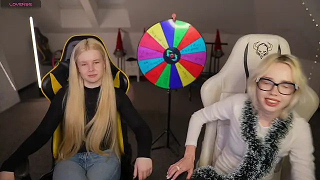 Jessica start online show from 4, 12, 2025