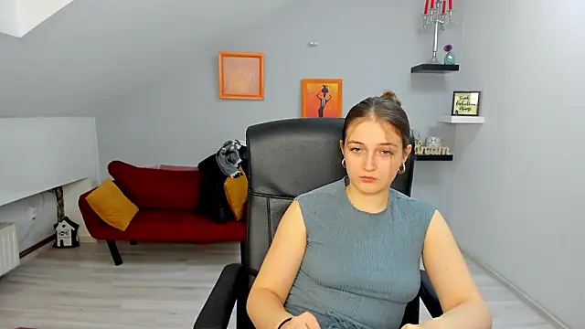 AnneWilsonn online show from 9, 2, 2026