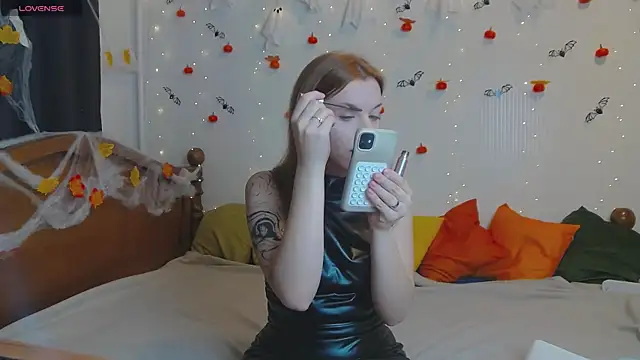 MeganNewCat online show from 28, 10, 2025