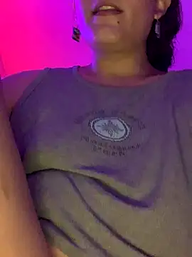 Snapshot of La-Gatiita-trans chatting on 19, 10, 2025 La-Gatiita-trans online show from 19, 10, 2025