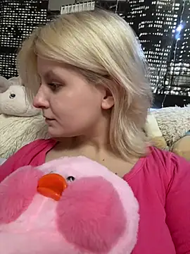 BonnyeBoom online show from 4, 2, 2026