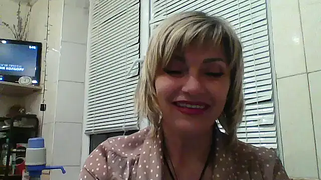 Lia Ray online show from 15, 10, 2025