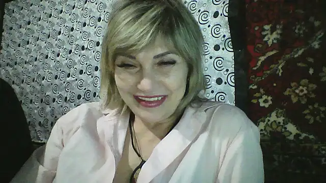 Lia Ray online show from 20, 10, 2025