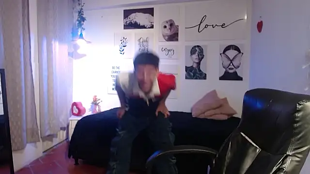 AmethystShadow17 online show from 12, 3, 2026