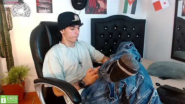 AmethystShadow17 online show from 15, 7, 2026