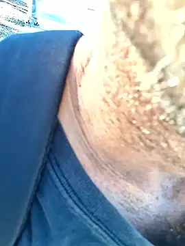 Snapshot of whateveruwanthowever chatting on 13, 11, 2025 whateveruwanthowever online show from 13, 11, 2025