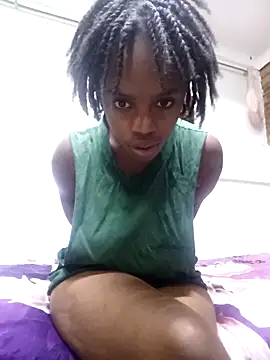 Snapshot of TinyThick chatting on 22, 10, 2025 TinyThick online show from 22, 10, 2025