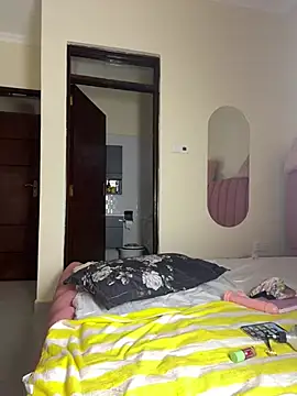 NyahHeat online show from 14, 4, 2026