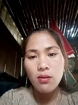 Snapshot of Lyssa-a chatting on 8, 11, 2025 Lyssa-a online show from 8, 11, 2025