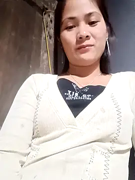 Snapshot of Lyssa-a chatting on 13, 11, 2025 Lyssa-a online show from 13, 11, 2025