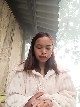 Nguyet2k4 online show from 8, 2, 2026