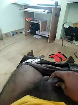 Snapshot of Vickyins480000 chatting on 19, 10, 2025 Vickyins480000 online show from 19, 10, 2025