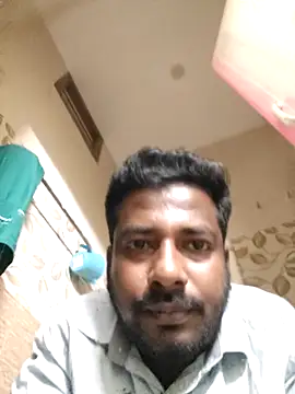 Snapshot of Vickyins480000 chatting on 30, 10, 2025 Vickyins480000 online show from 30, 10, 2025