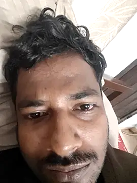 Snapshot of Vickyins480000 chatting on 8, 11, 2025 Vickyins480000 online show from 8, 11, 2025