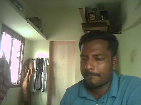 Snapshot of Vickyins480000 chatting on 15, 11, 2025 Vickyins480000 online show from 15, 11, 2025