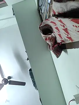 Snapshot of Vickyins480000 chatting on 22, 11, 2025 Vickyins480000 online show from 22, 11, 2025